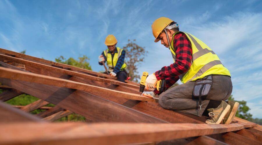 Professional Flat Roofing Installation services in Gilbertown, AL